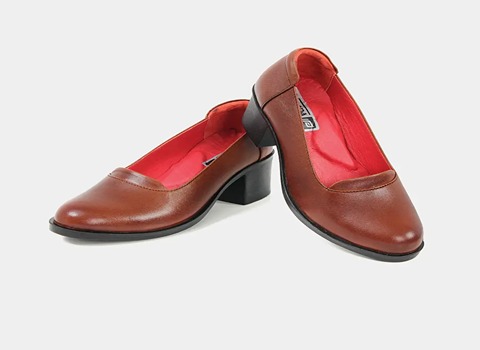 قیمت کفش چرم طبی دخترانه + خرید باورنکردنی